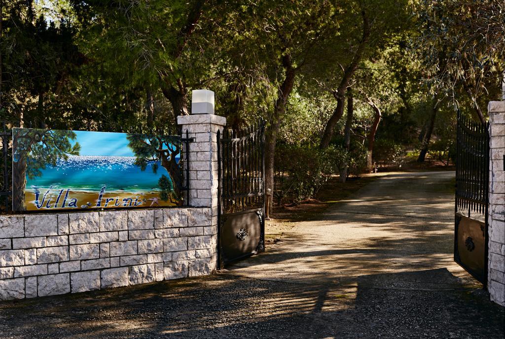 Villa Irini Порто Хели Екстериор снимка